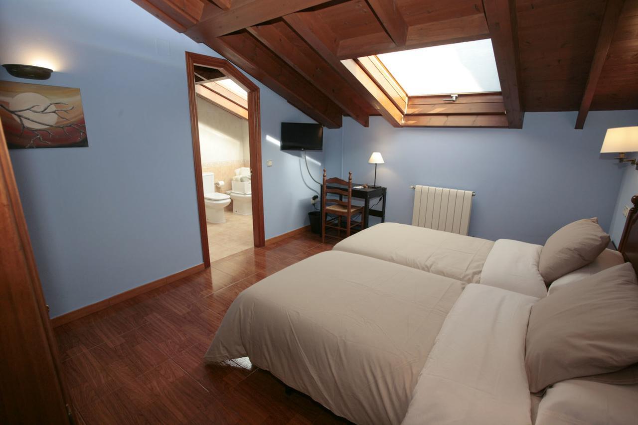 Pilones Hotel